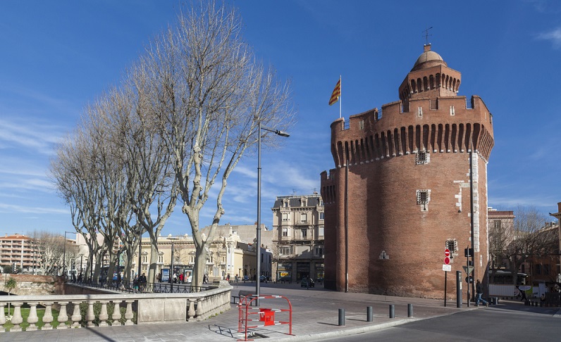  Die Region Languedoc Roussillon ist voller Sehenswürdigkeiten, die es zu entdecken gilt. Wer mag, schaut sich zu Hause schon einmal die Karte an und erstellt eine Merkliste über alles, was es vor Ort zu sehen gibt – ansonsten werden Sie rasch den Überblick verlieren und die eine oder andere Sehenswürdigkeit vergessen. (#01)