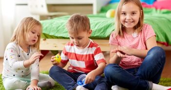 Schleim selber mSchleim selber machen: Spielschleim für Kids