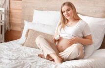 Streichelzarte Haut in der Schwangerschaft: Tipps gegen Dehnungsstreifen, Hautunreinheiten und Co. ( Foto: Adobe Stock - Pixel-Shot_)